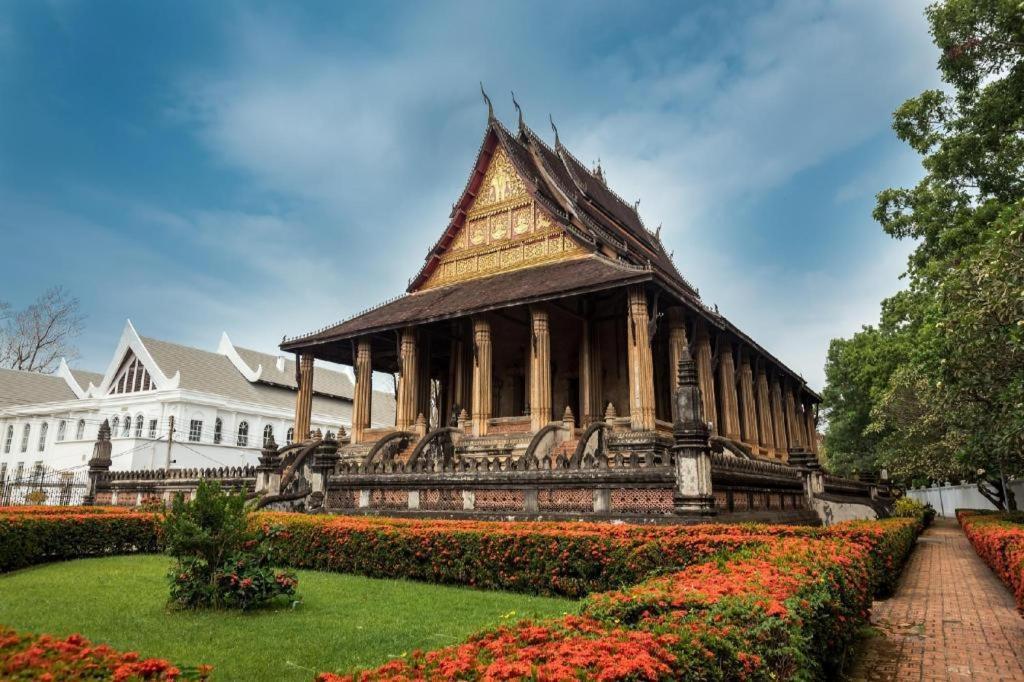Grand Szechuan Hotel Wientian Zewnętrze zdjęcie