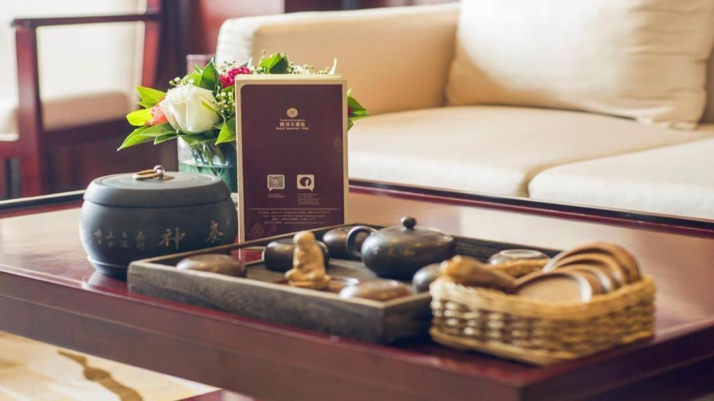 Grand Szechuan Hotel Wientian Zewnętrze zdjęcie