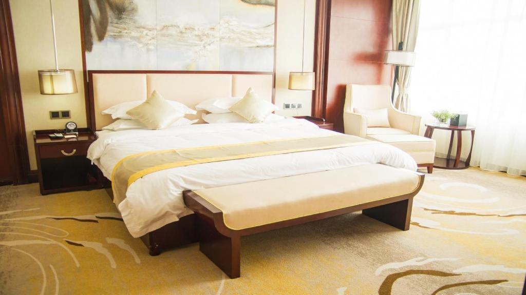 Grand Szechuan Hotel Wientian Zewnętrze zdjęcie